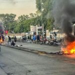 Reclamo salarial policial en Santa Fe: protestas, enfrentamientos y nuevas manifestaciones