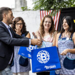 ALMIRANTE BROWN: EL MUNICIPIO JUNTO A UN JARDÍN DE INFANTES Y A UNA ESCUELA PRIMARIA EN EL INICIO DE CLASES   