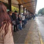 Reducción del servicio de colectivos por subsidios y gasoil complica los viajes en el AMBA