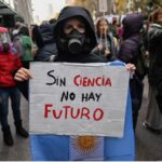 “Sin meteorólogos no hay seguridad aérea”: científicos en la calle mientras el ajuste libertario destruye el conocimiento estratégico